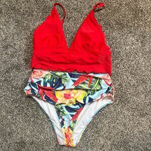 Pat Pat 2-piece swimsuit - New - red & floral design